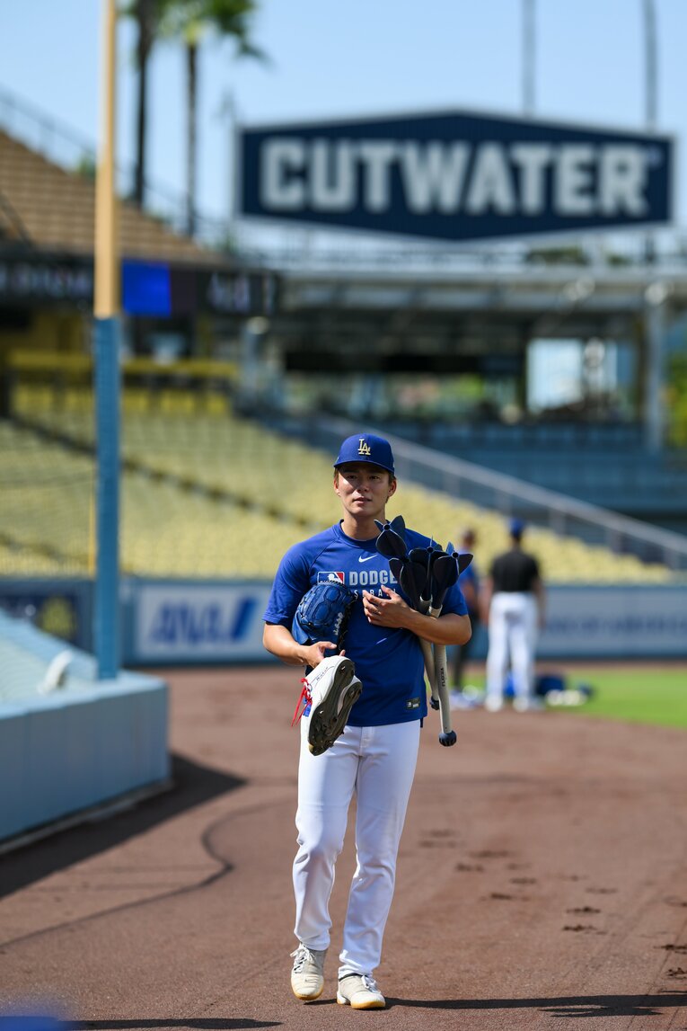 【“テレビに映らない”由伸写真】　©Nanae Suzuki