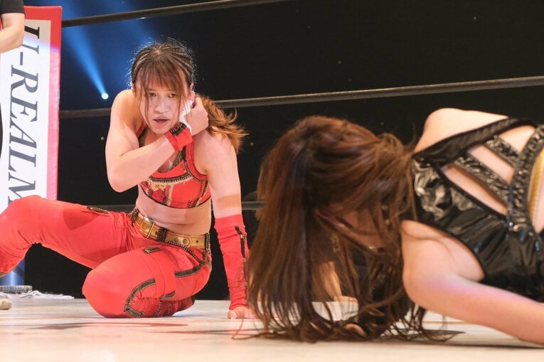 朱里vs鹿島沙希