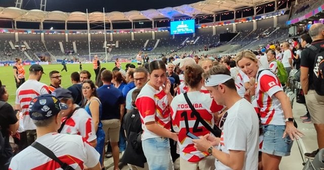 ラグビーW杯現地観戦したら“日本代表ユニで応援ヨーロッパ人”だらけ ラグビーW杯現地観戦したら“日本代表ユニで応援ヨーロッパ人”だらけ