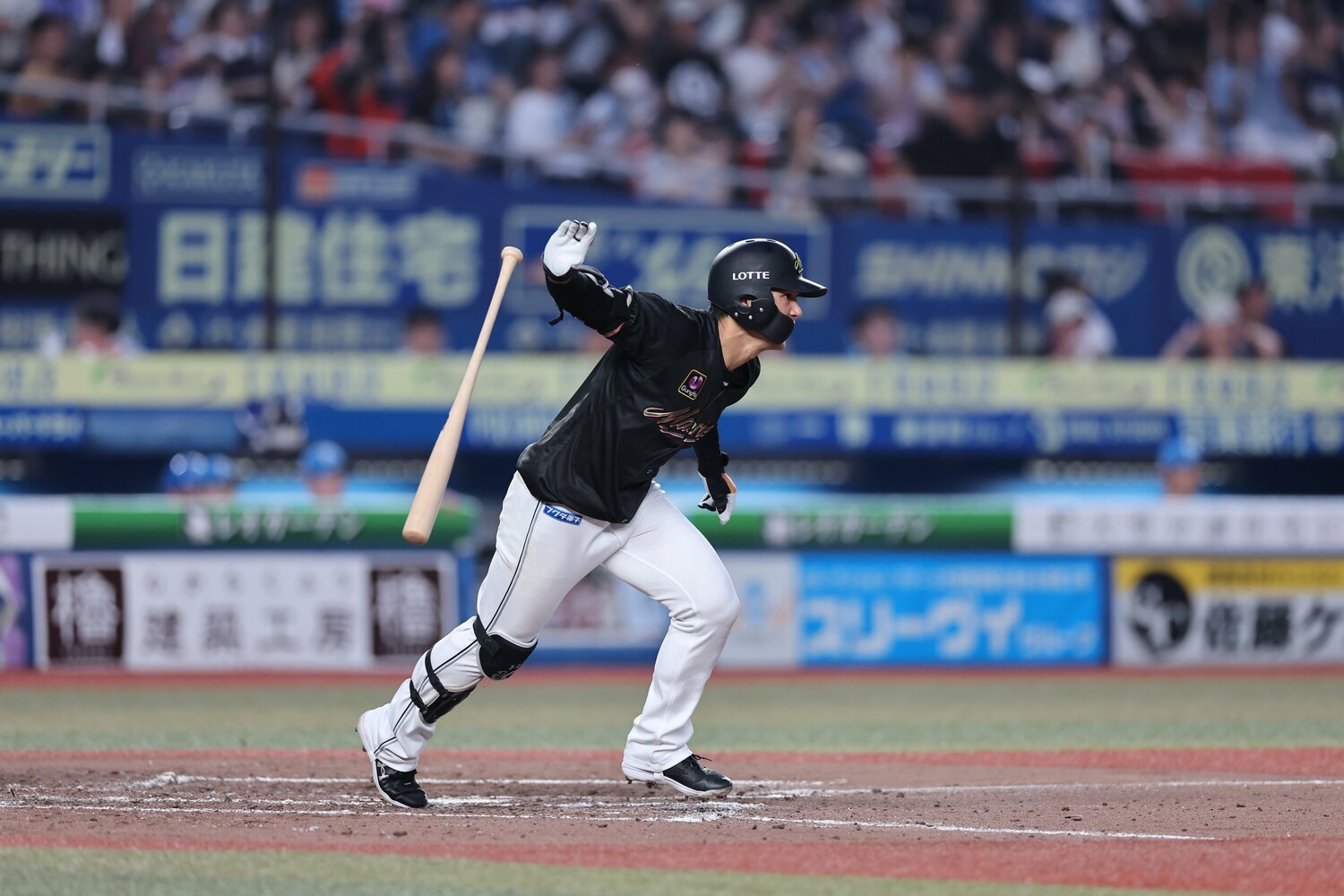 夏場に抜群の勝負強さを見せる藤原　©Chiba Lotte Marines