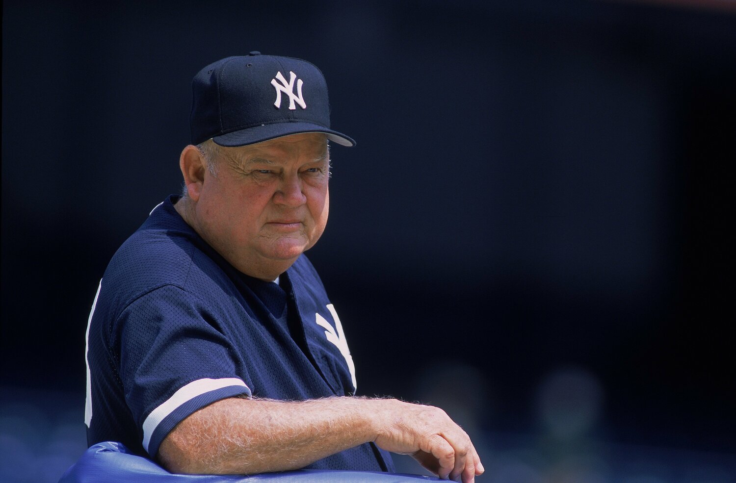 1999年当時、ジョー・トーリ監督のがん治療のため、ヤンキース代行監督を務めていたドン・ジマー監督代行 ©Getty Images