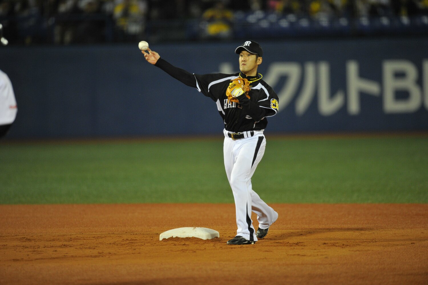 現役時代の平野恵一。阪神、オリックスでプレーした ©Hideki Sugiyama