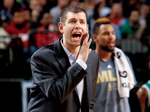 名将ポポビッチも一目置く、セルティックスの若きHC。~大学のコーチからNBAに飛び入り、毎年成績上げる手腕とは~