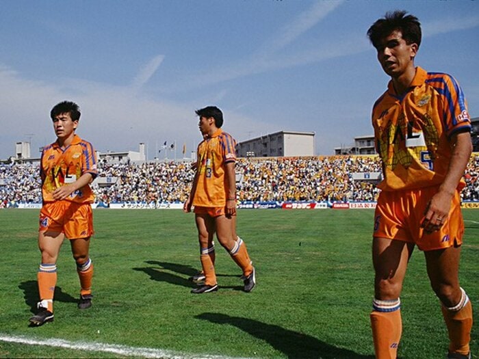 7月4日は清水エスパルスの誕生日。J再開は王国復活の第一歩となるか。＜Number Web＞ photograph by J.LEAGUE