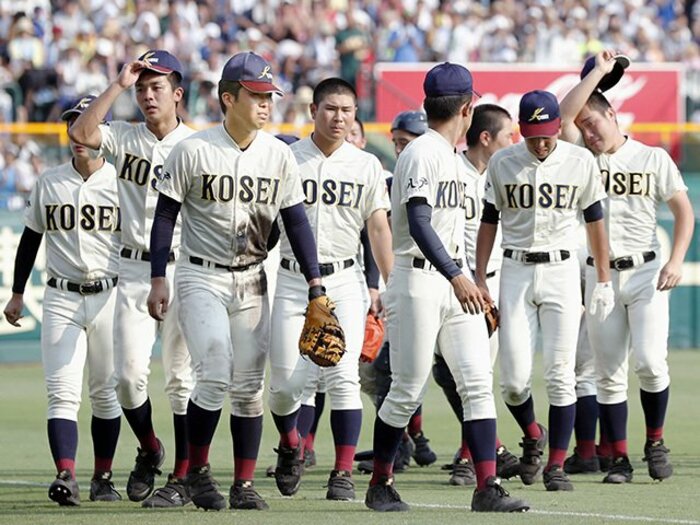 甲子園ファンの声援に潜む「残酷さ」。八戸学院光星は、何と戦ったのか。＜Number Web＞ photograph by Kyodo News