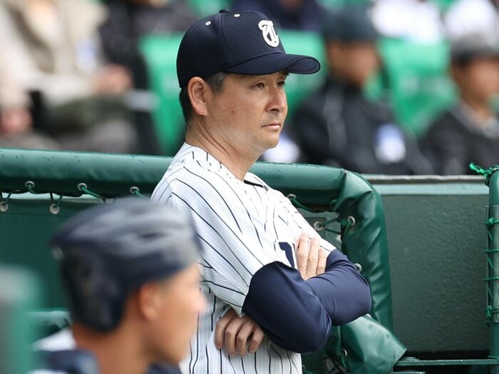 「『ダメなものはダメ』と言ってあげる人がいないと」甲子園で17年ぶり1勝…ある名門校監督が“自由→規律”を選んだワケは？「厳しくなっても…」＜Number Web＞ photograph by Sankei Shimbun