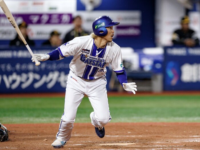 日本シリーズ「2年前と同じ展開？」ソフトバンク連勝もDeNA逆襲はあるのか？ カギを握るのは”シリーズ男”の存在…第3戦で注目したい三森大貴の起用法＜Number Web＞ photograph by Kiichi Matsumoto