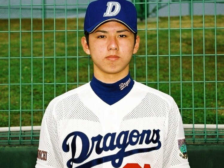 球団公認】2006年 高橋由伸 直筆サイン入りカード （2000年