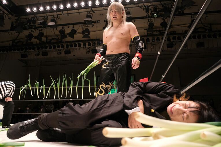 元引きこもりレスラー真琴が聖地・後楽園ホールで15周年大会「ほぼ満員なのに赤字」「強豪同期にフォール負け」でも手にした“ご褒美”(33)