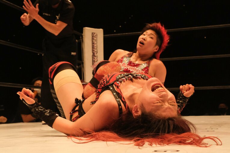 林下詩美vs彩羽匠