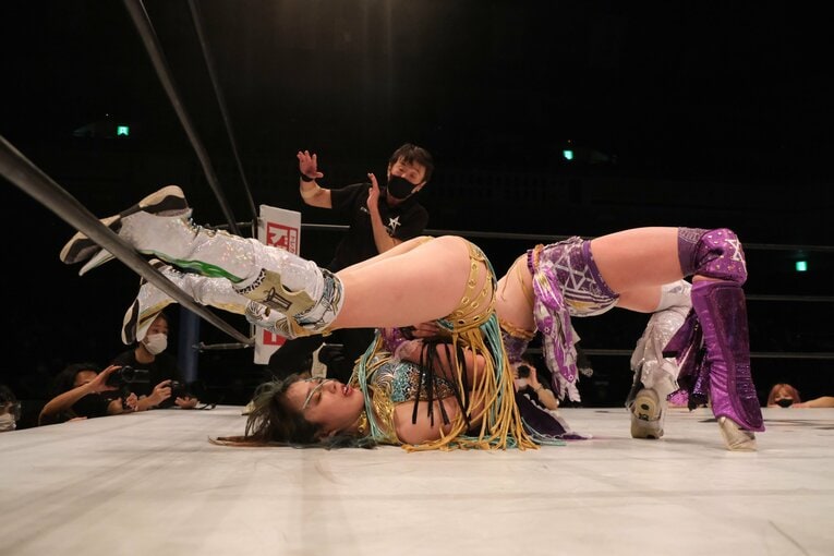 「ここまでやらなきゃ勝てない」中野たむとの死闘…スターダム新王者・上谷沙弥と“狂気と全力”のフェニックス・スプラッシュ(48)