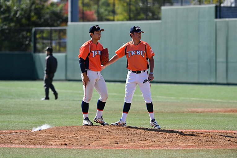 赤上の投手としての才能に見出した横田監督 ©Koeki Univ.