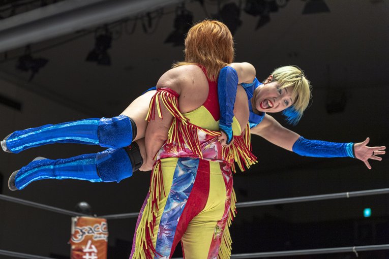 神取＆アジャ＆“W井上”！ レジェンドたちが若手精鋭軍との「3本勝負」で必殺技連発…“お祭り”カードに見た歴史的意義とは？(56)