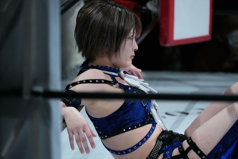 安納サオリのこの目が魅力的だ　©Essei Hara