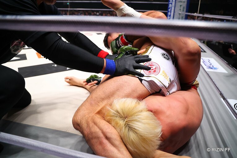 『RIZIN.43』クレベル・コイケvs.鈴木千裕　©RIZIN FF