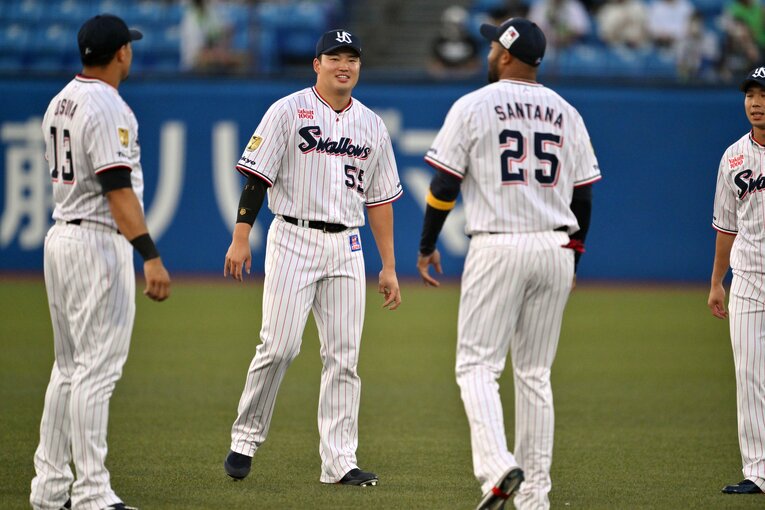 試合開始前練習　　©Hideki Sugiyama