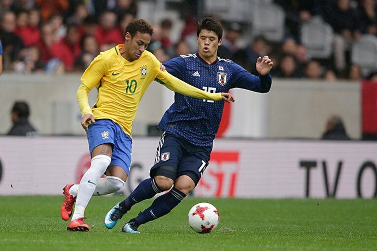 ネイマール侮辱疑惑も…酒井宏樹のクールな対応に、ブラジル人記者が驚嘆した理由(4)