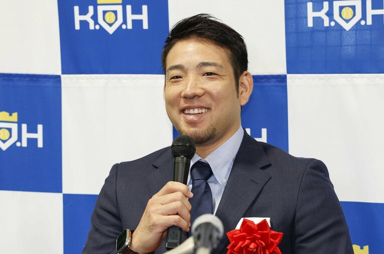 自身がプロデュースした野球施設「King of the Hill」がオープンし、記者会見を行なった菊池雄星投手 ／ photograph by KYODO