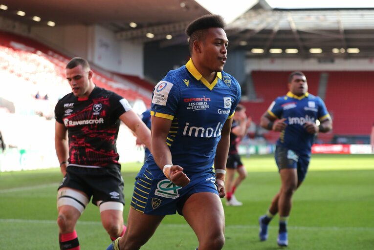 欧州チャンピオンズカップでハットトリックを達成した松島。これも“ケツ”を意識したトレーニングの成果か　©Getty Images