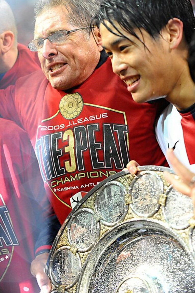 内田篤人を鹿島恩師＆ブラジル勢も敬愛　マルキーニョス「アツは特別なアミーゴ、兄弟だ」(3)