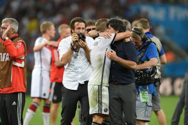 「日本代表の弱点はFWと…」「ハンジは長所と短所を徹底的に分析する」前ドイツ代表監督レーブが忖度なしでW杯展望〈単独インタビュー〉(21)