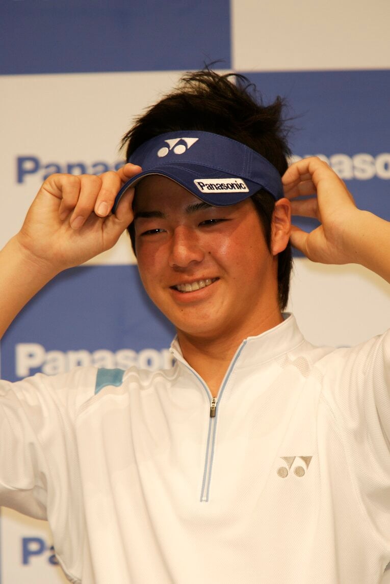 契約会見（2008年）©︎BUNGEI SHUNJU