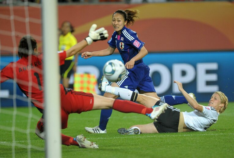 ドイツ戦、丸山桂里奈のゴール　©EPA/JIJI PRESS