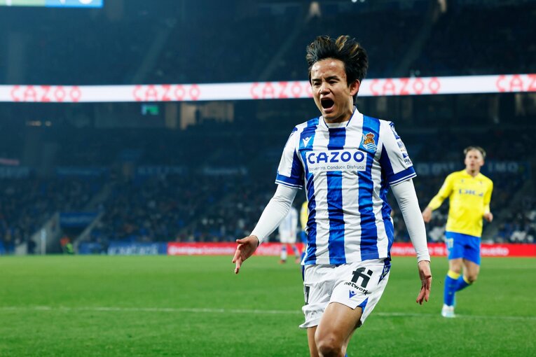 「久保建英と名手シルバの相性が抜群」な決定的瞬間…“90＋11分フル出場”を撮って感じるソシエダ監督の「クボへの高い信頼」(38)