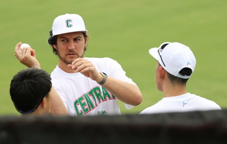 サイ・ヤング賞投手のバウアーといえども、日本への適応には時間を要した　©JIJI PRESS