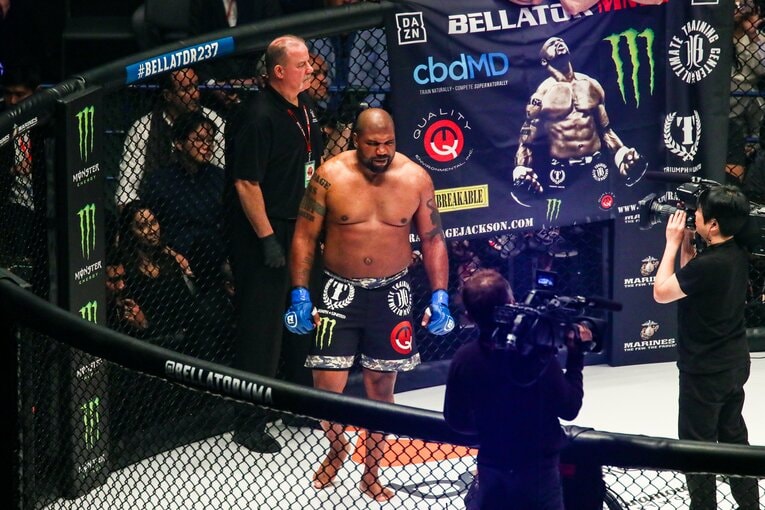 2019年12月に日本でヒョードルと対戦したジャクソン。ベストシェイプではないことは誰の目にも明らかだった　©Susumu Nagao