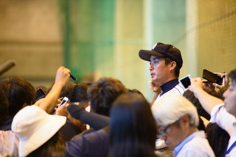 2019年夏の岩手大会決勝後。「なぜ佐々木朗希を登板させなかったのか？」という質問が國保監督に相次いだ　©︎Asami Enomoto