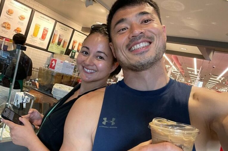 2015年に当時ラグビー日本代表だった山田章仁と結婚し、現在は4児の母でもある山田ローラさん ／ photograph by 提供：山田ローラさん