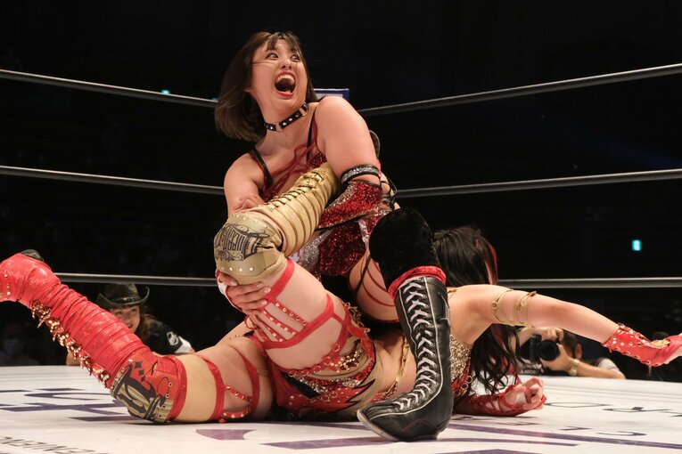 “元アイドルのパワーファイター”ひめか覚醒の日…父の死を乗り越え、スターダムリーグ戦で林下詩美にも勝利「もうクヨクヨしてられない」(58)