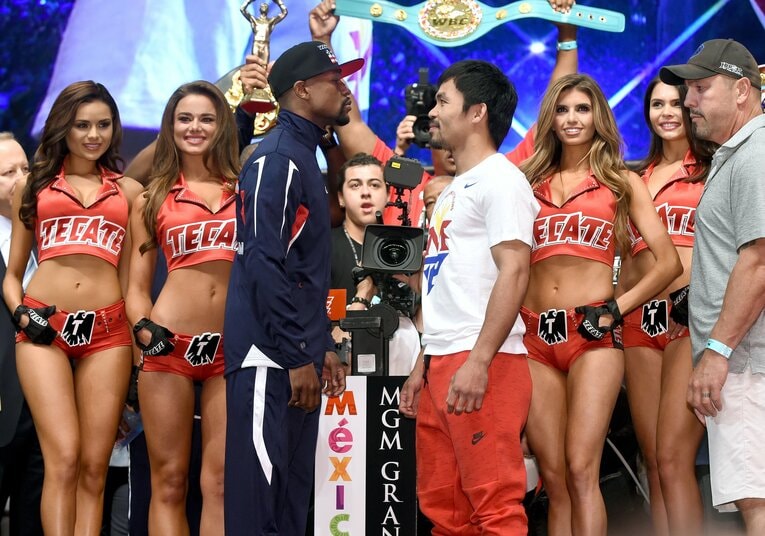 マニー・パッキャオとのフェイスオフ　©Naoki Fukuda