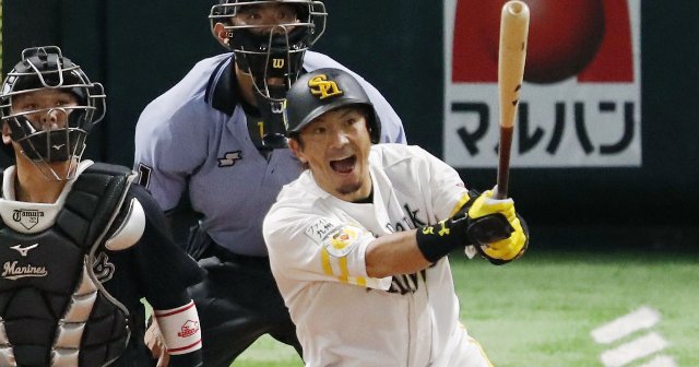 代打なのに なんで振らないの 問題 ホークス松田宣浩38歳が12年ぶり代打ヒット 同級生は 俺の気持ちが分かったか 2 3 プロ野球 Number Web ナンバー