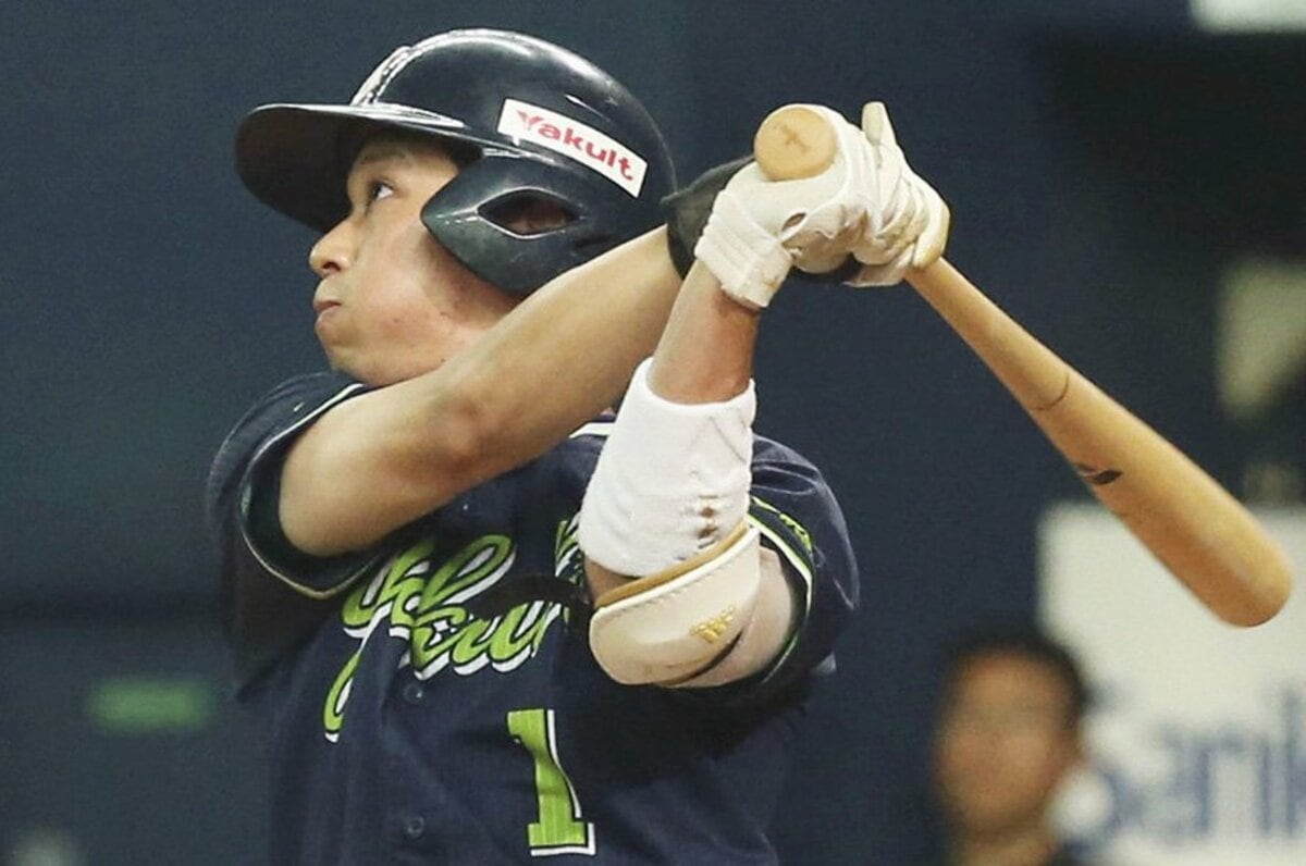 山田哲人が11種類のトス打撃を封印 夏男の秘訣は 休むことですかね 3 3 プロ野球 Number Web ナンバー