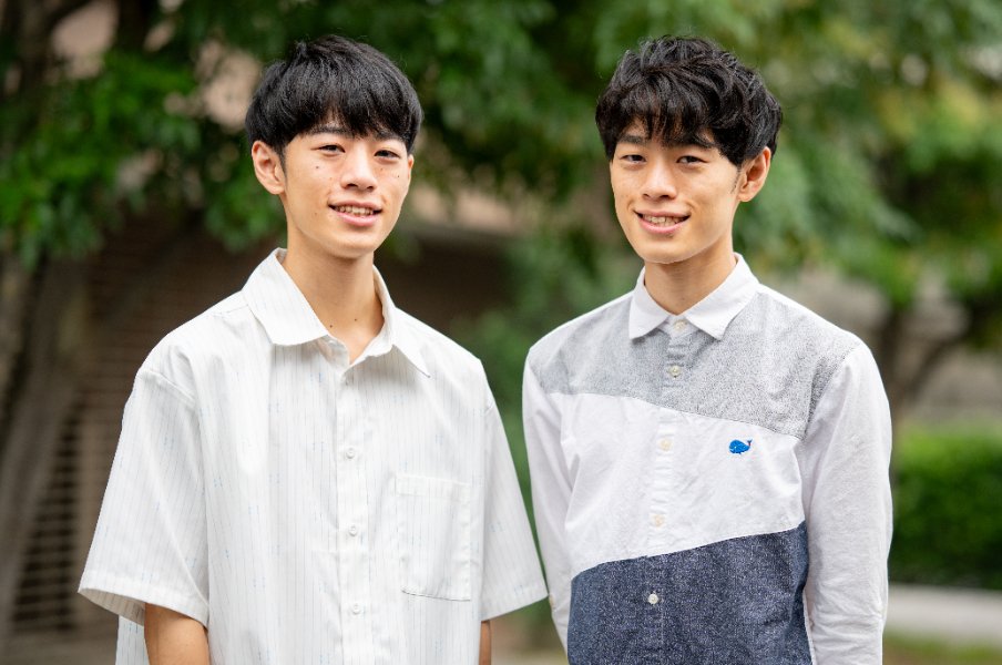 高校生クイズに人生を懸けた双子の天才「パワー系の種目はやめて…」難問の救世主となった“3人目の男”「番組側も想定外だった」まさかの行動とは？＜Number Web＞ photograph by Nanae Suzuki