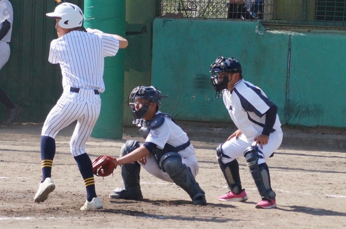 練習試合でも審判を務める
