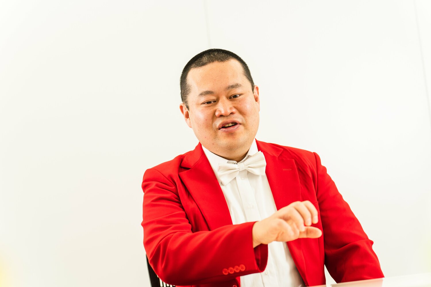 じつはM-1の楽屋で鼻血を出していた、というともしげさん