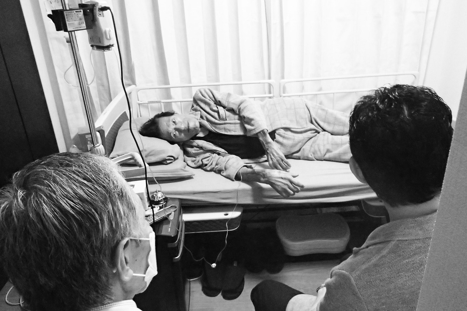 9月1日、自宅を訪問した友人たちと