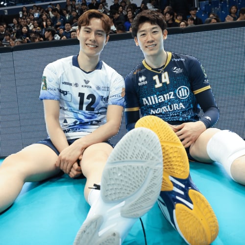 高橋藍 ユニフォーム サイン入り Sサイズ 破滅的な 高橋藍 ユニフォーム サイン入り Sサイズ 破滅的な
