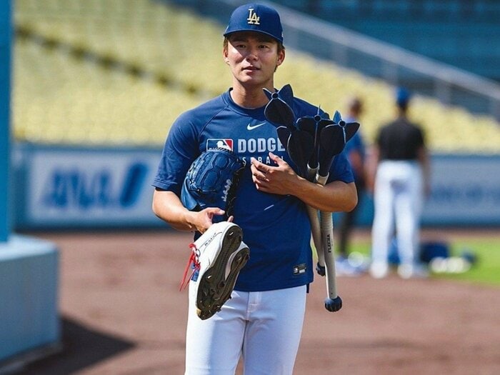「由伸君、準備始めました」「なんのこと？」トレーナーが明かすドジャース・山本由伸“ワールドシリーズ幻の登板”秘話「献身とか犠牲精神じゃなく…」＜Number Web＞ photograph by Nanae Suzuki