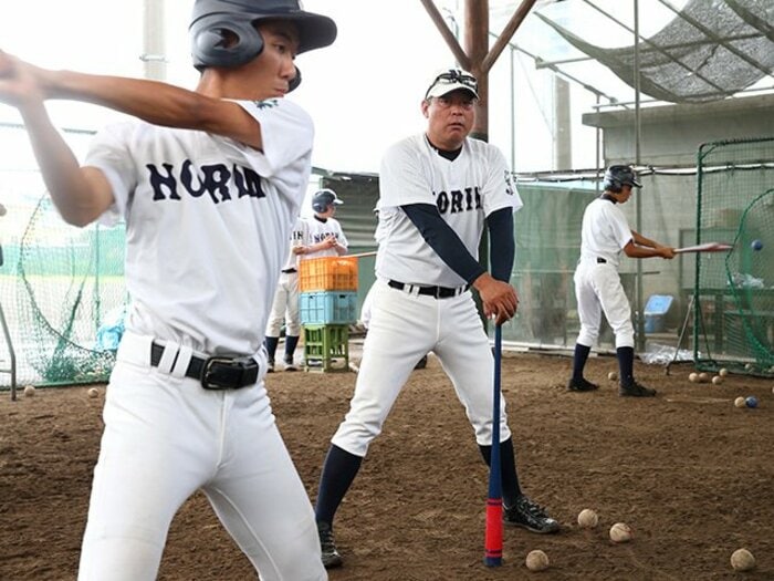あのスラッガーたちの今を尋ねて。「王二世」阿久沢毅（桐生）の場合。＜Number Web＞ photograph by Shigeki Yamamoto