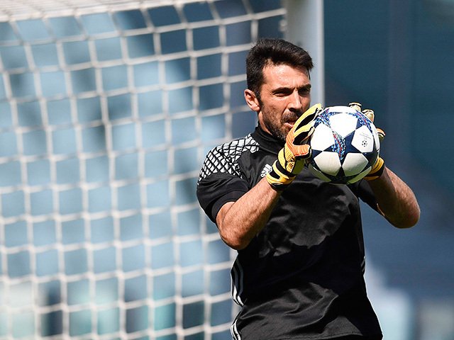 優勝経験なしでも、CL史上最高のGK。ブッフォン「俺自身、一度は諦めた