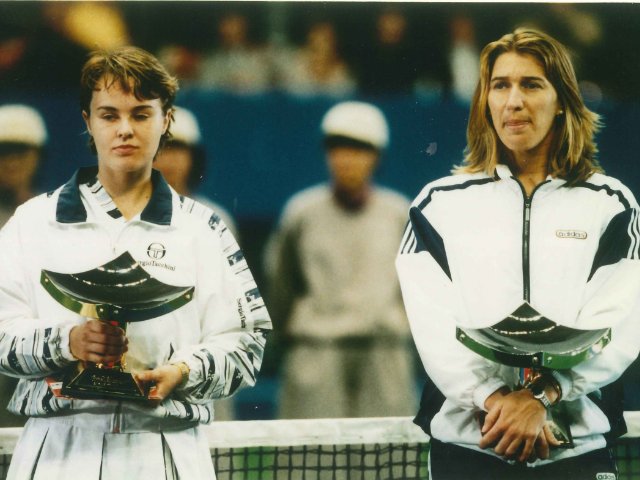 最年少記録ホルダー”ヒンギスが41歳に 最強の天才少女は、追いかけ続け