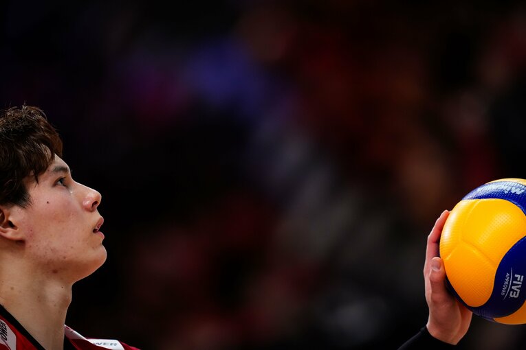 高橋藍（VNLドイツ戦）　©︎Volleyball World