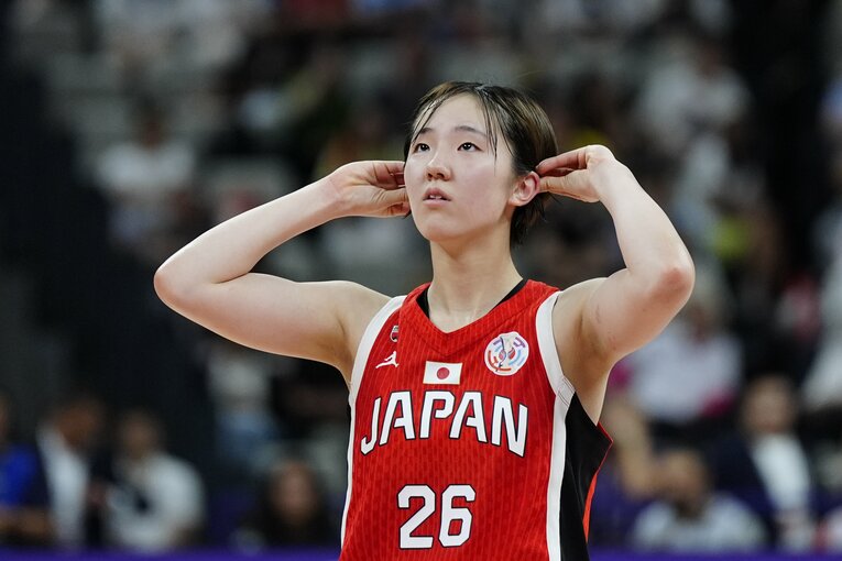 ポイントガードとして起用された田中こころ（19歳）©︎Fred Lee/Getty Images