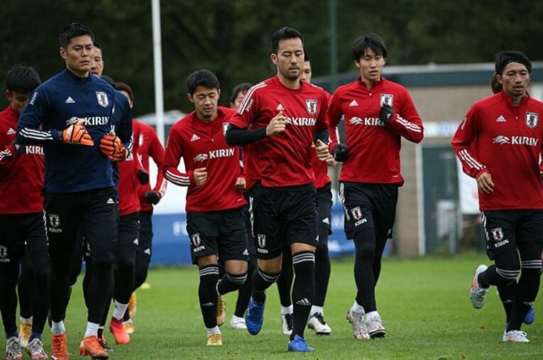 キャプテンの吉田を中心にチームはまとまりを見せた©JFA