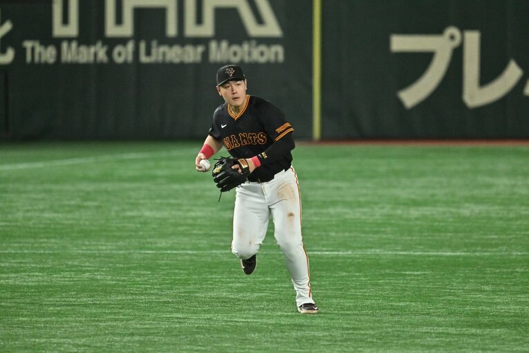 巨人時代の岡本　©Hideki Sugiyama