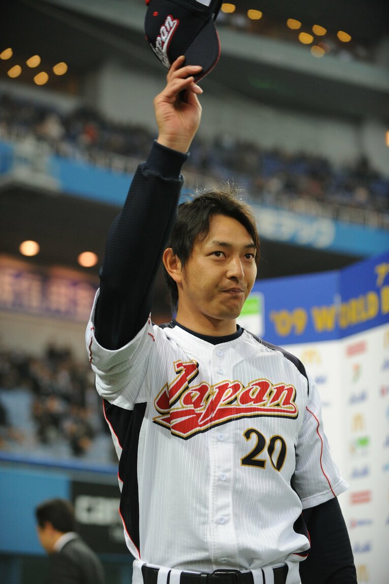 2009年WBCに出場した岩隈　©BUNGEISHUNJU